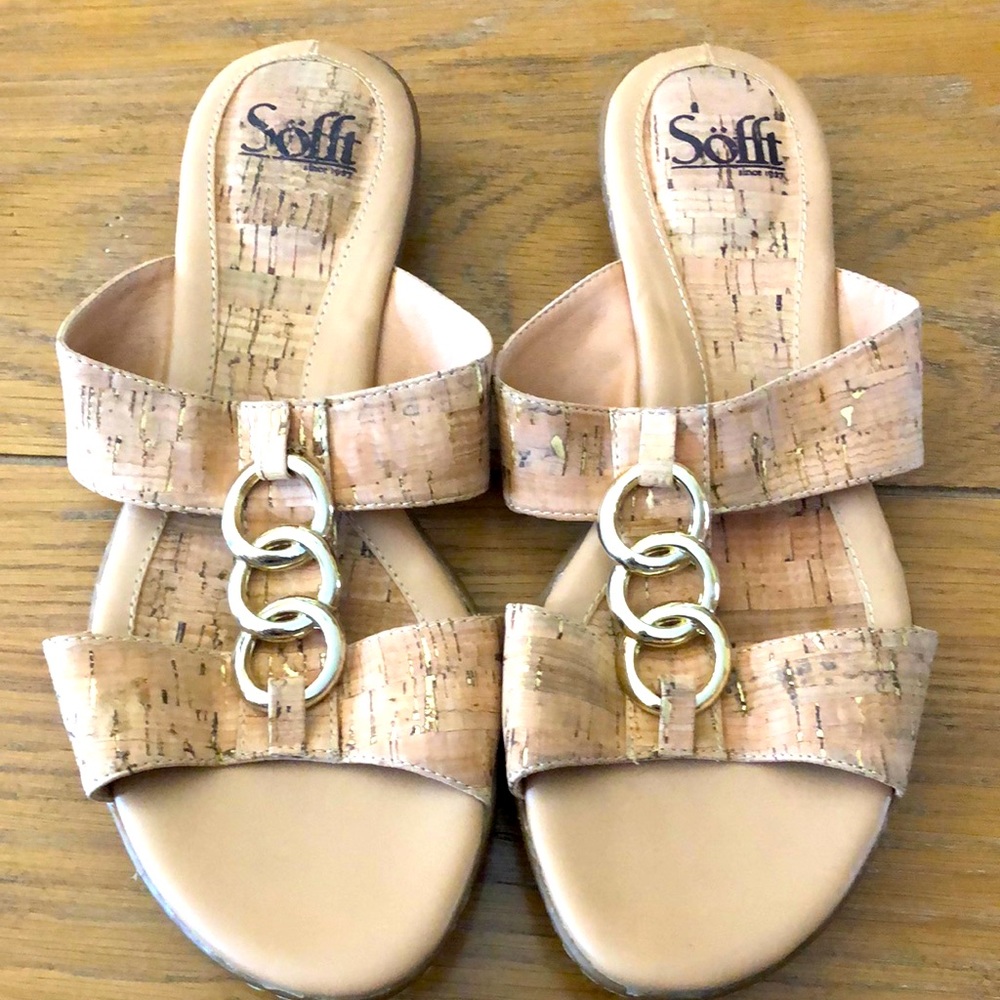 Sofft brand size 8.5 women’s sandals
